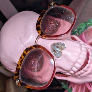 Tahari Cheetah Tinted Sunglasses